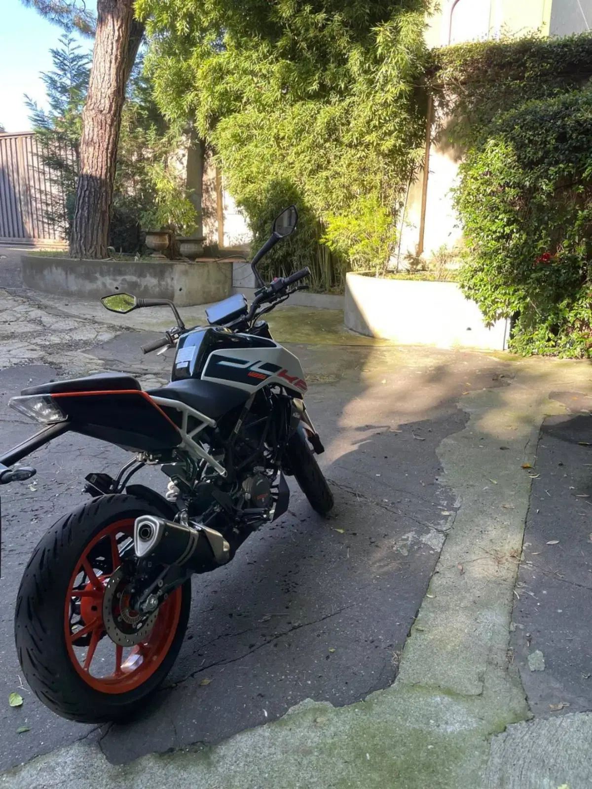 KTM 125 Duke (2021 - 23) (4)