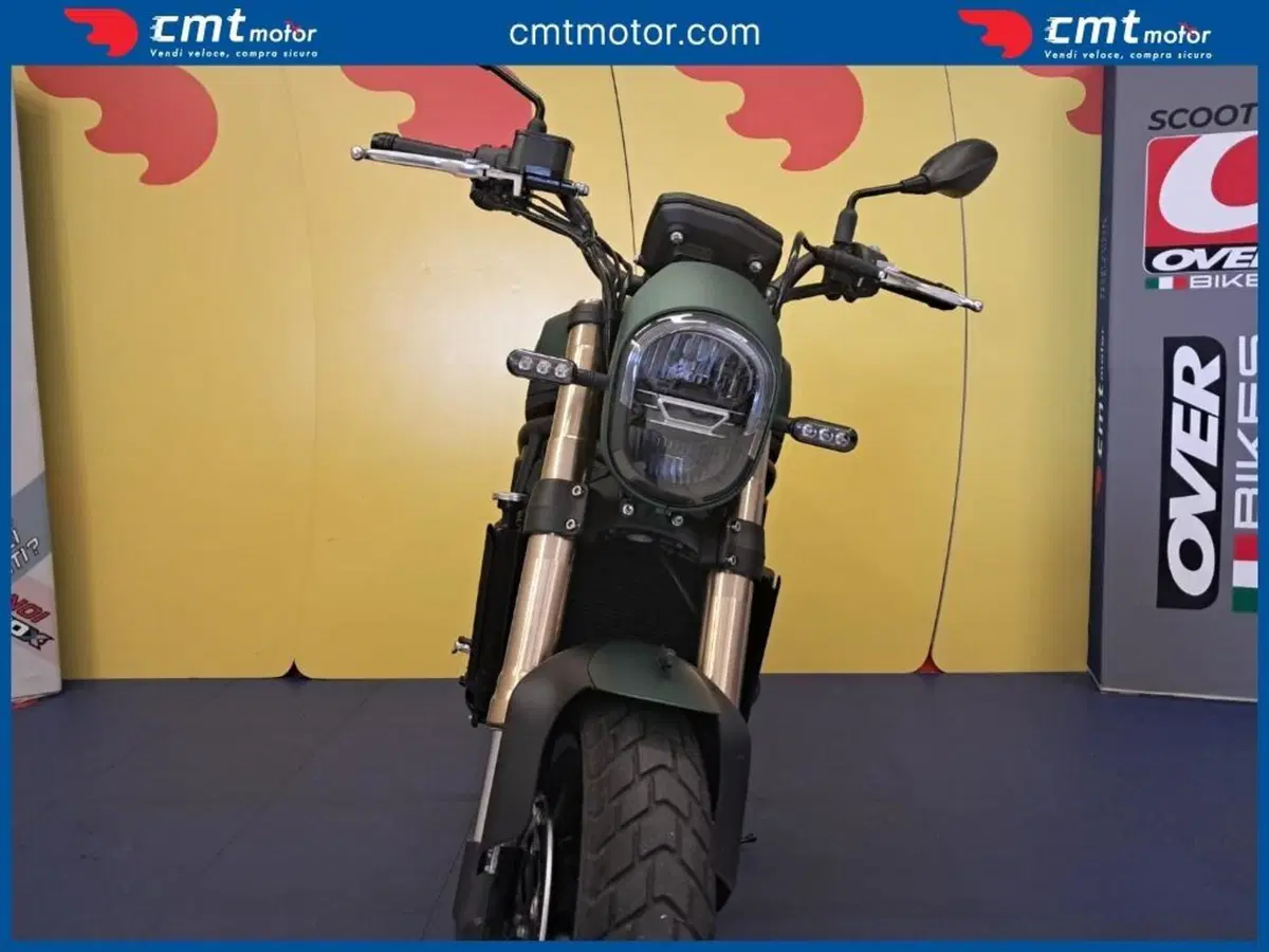 Benelli Leoncino 800 (2022 - 26) (3)