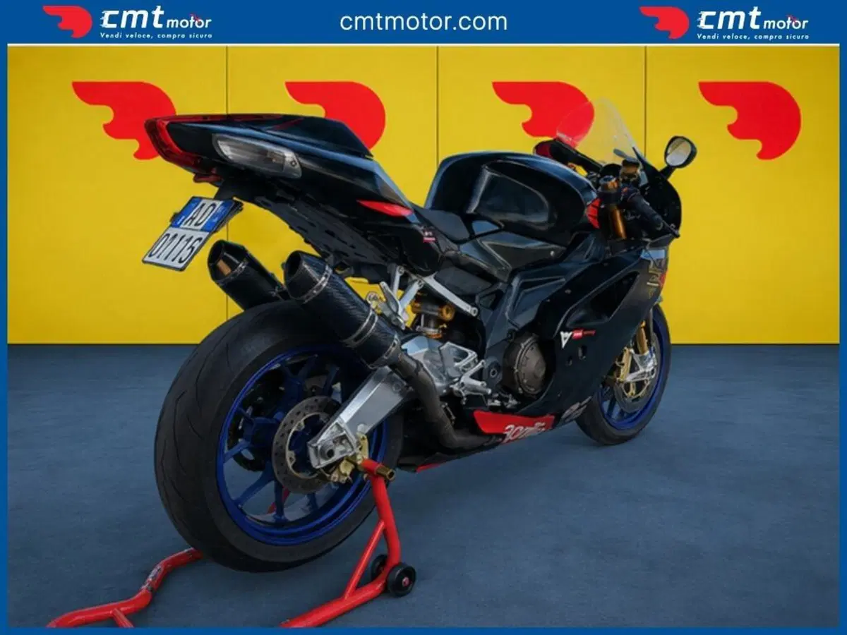 Aprilia RSV 1000 R Factory (2004 - 05) (4)