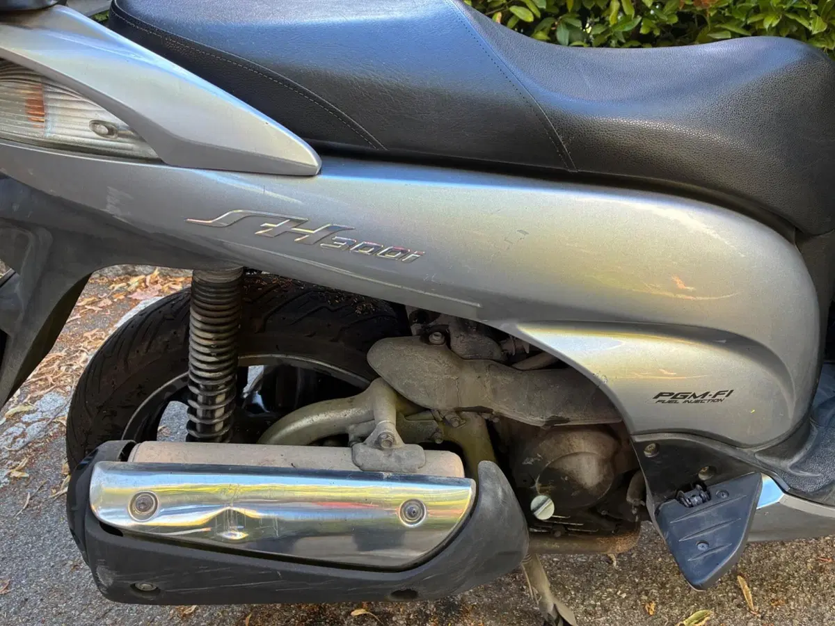 Honda SH 300 i (2006 - 10) (4)