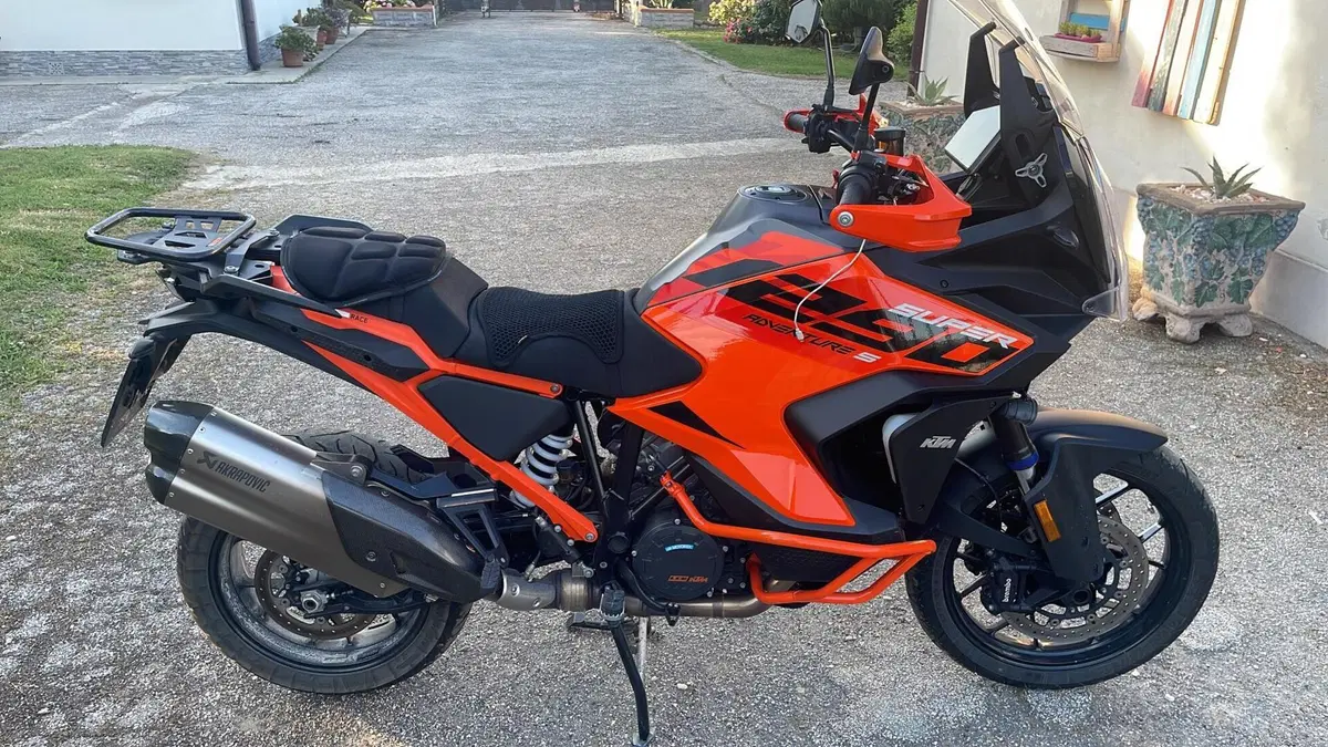 KTM 1290 Super Adventure S (2022 - 25) (2)