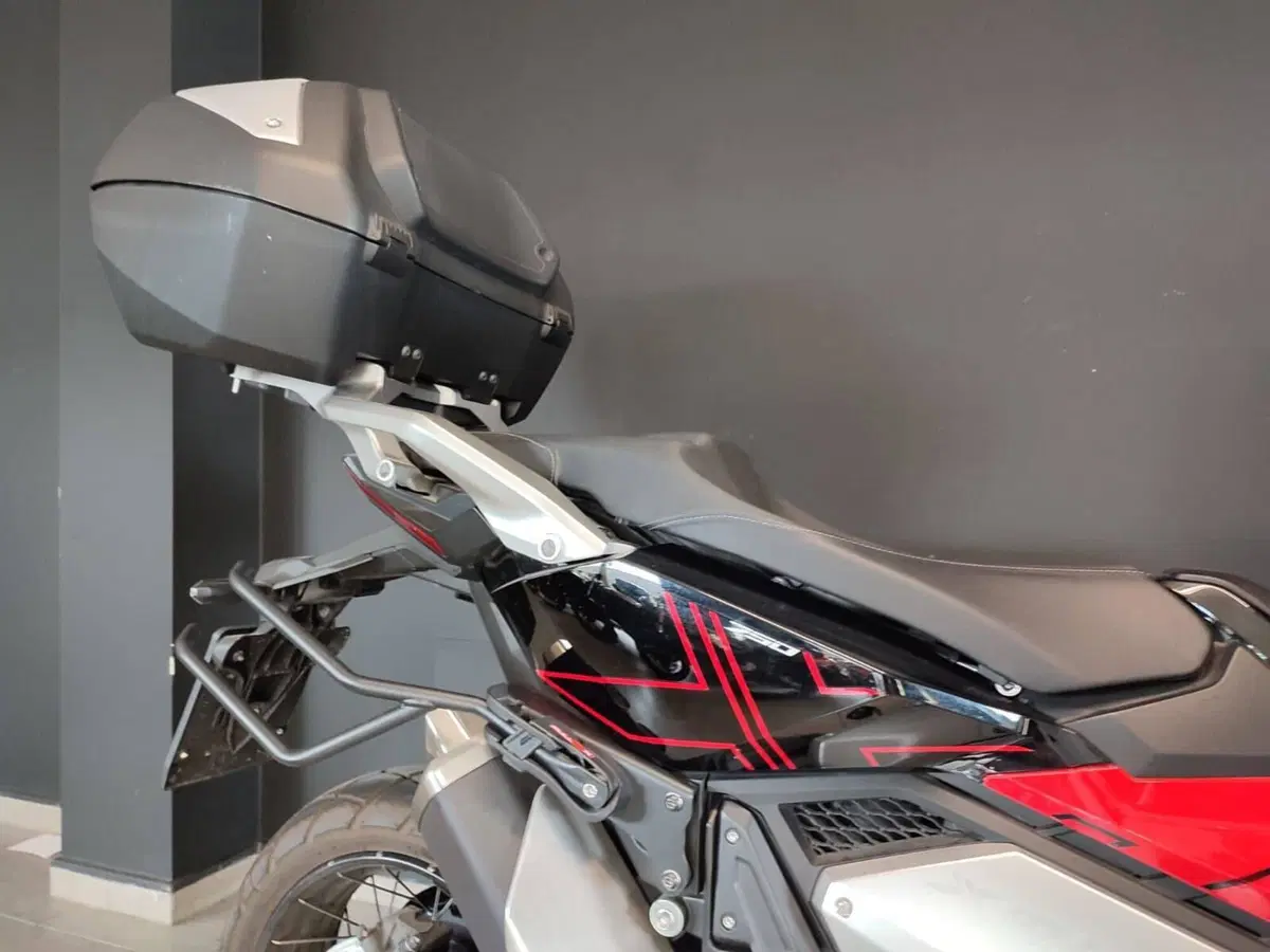 Honda X-ADV 750 DCT (2021 - 24) (6)