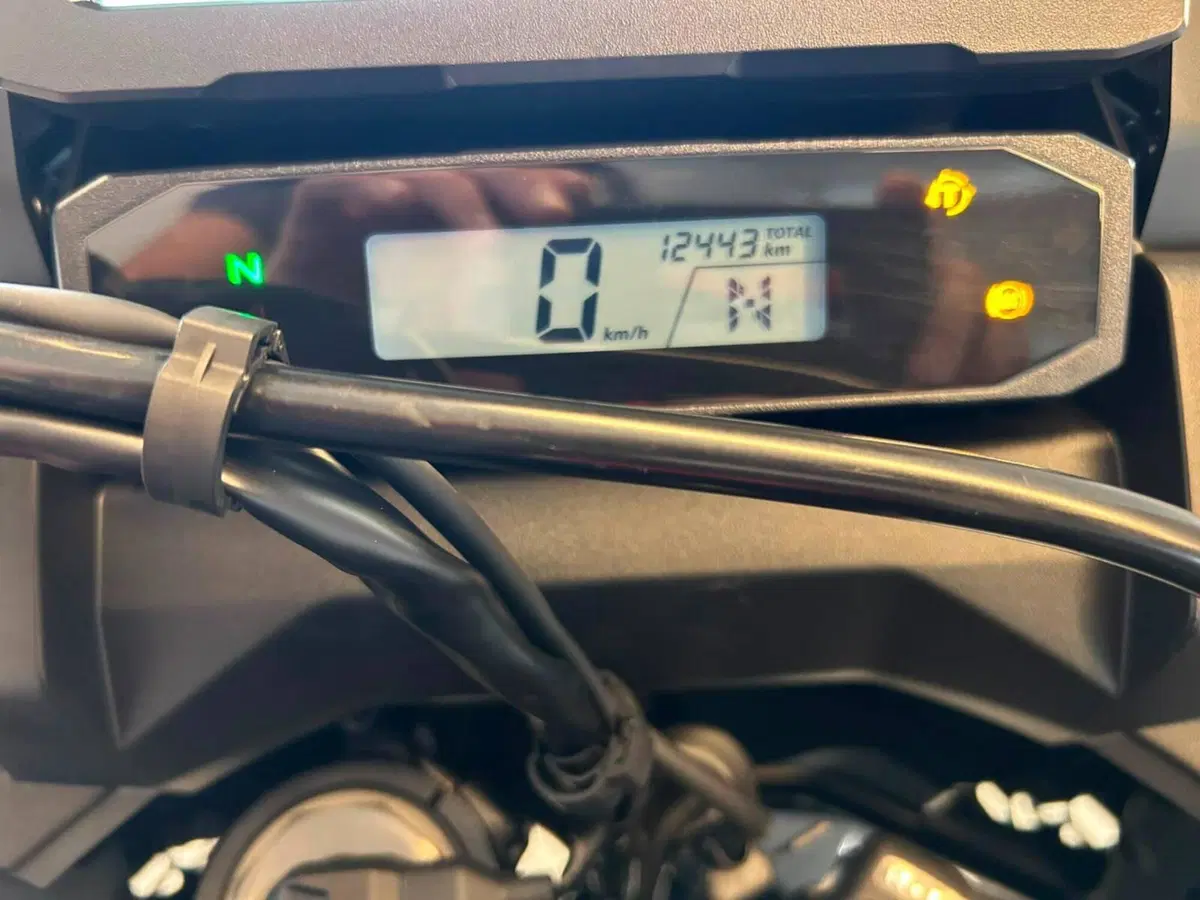 Honda Africa Twin CRF 1100L ES (2024 - 26) (4)