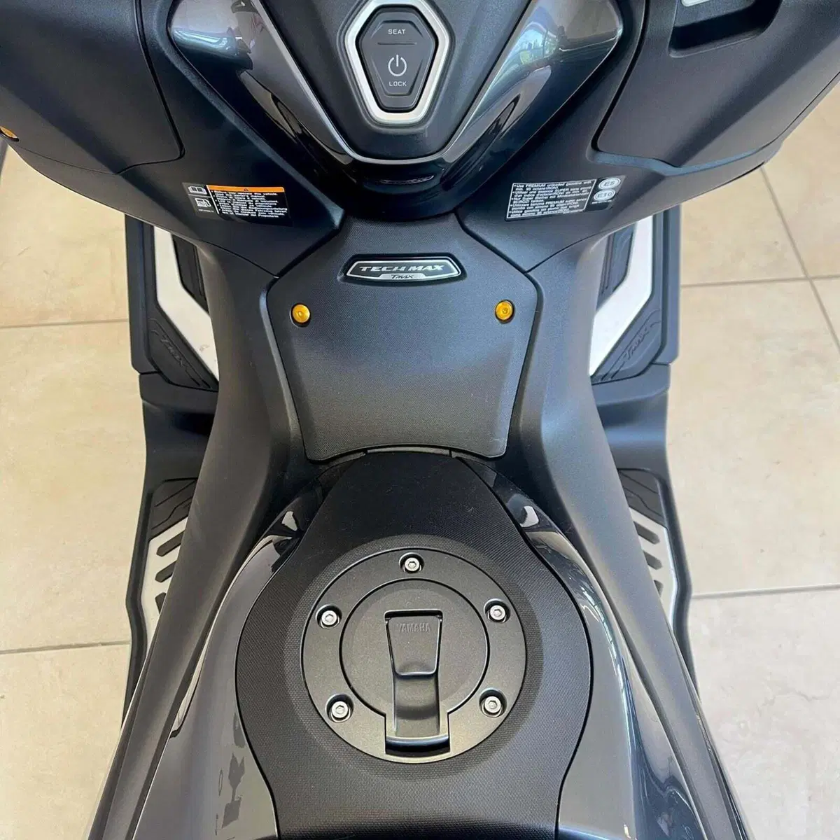 Yamaha T-Max 560 Tech Max (2022 - 24) (6)