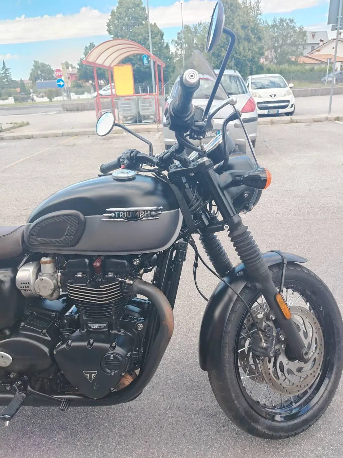 Triumph Bonneville T120 Black (2021 - 25) (7)