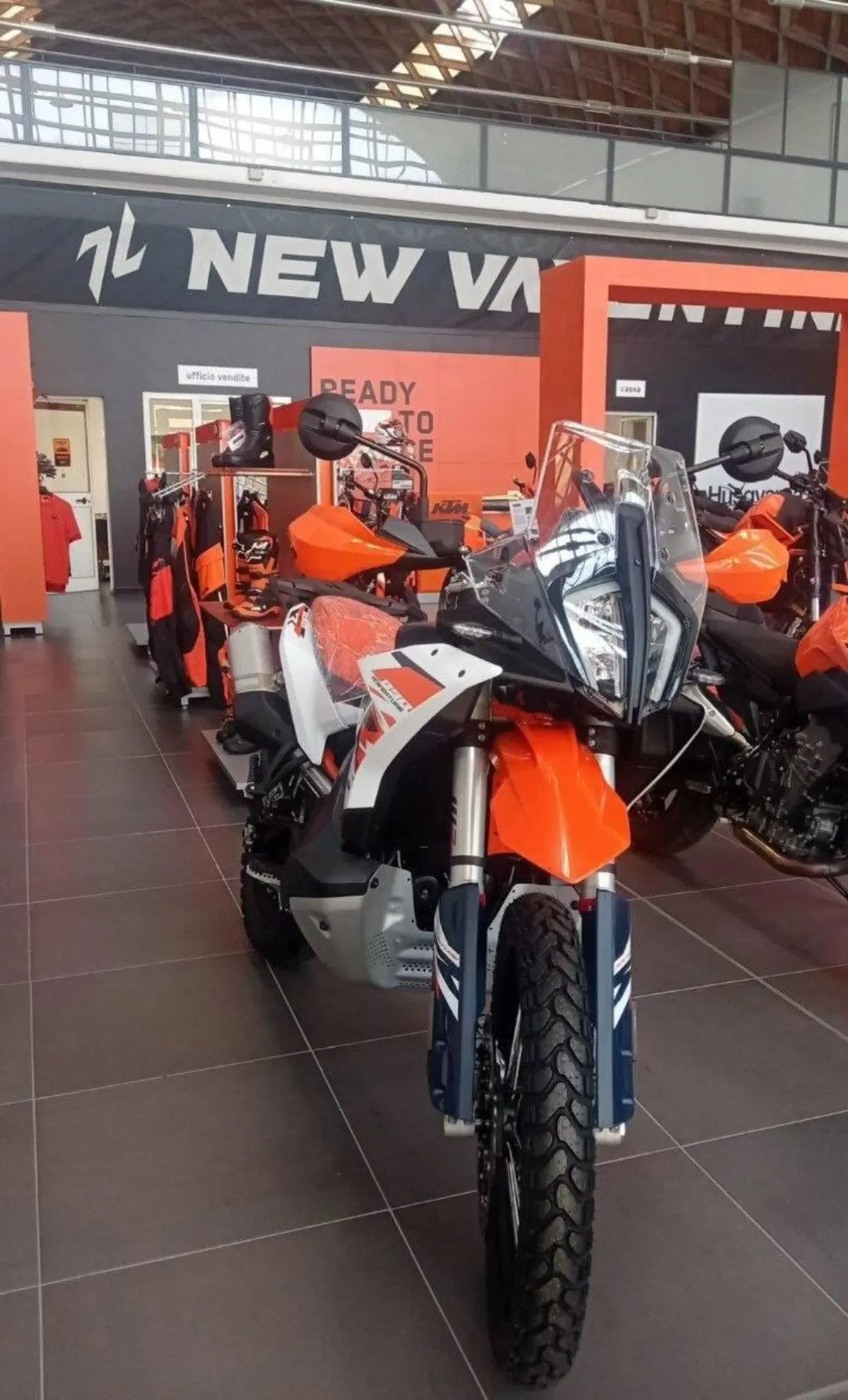 KTM 890 Adventure R (2025 - 26) (2)