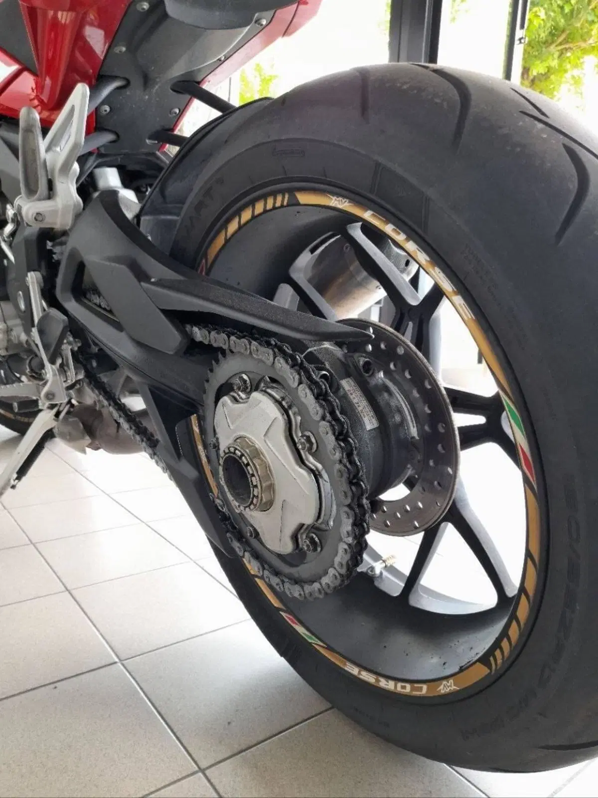 MV Agusta Brutale 675 (2011 - 15) (5)