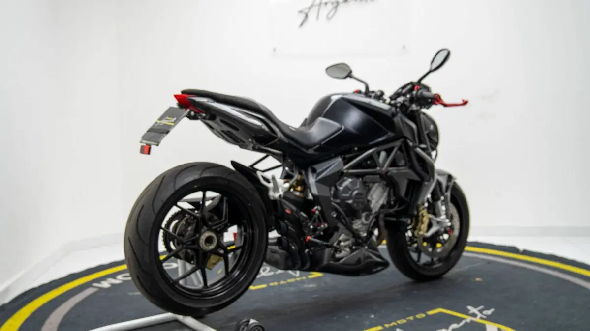 MV Agusta Brutale 800 EAS ABS (2012 - 15) (4)