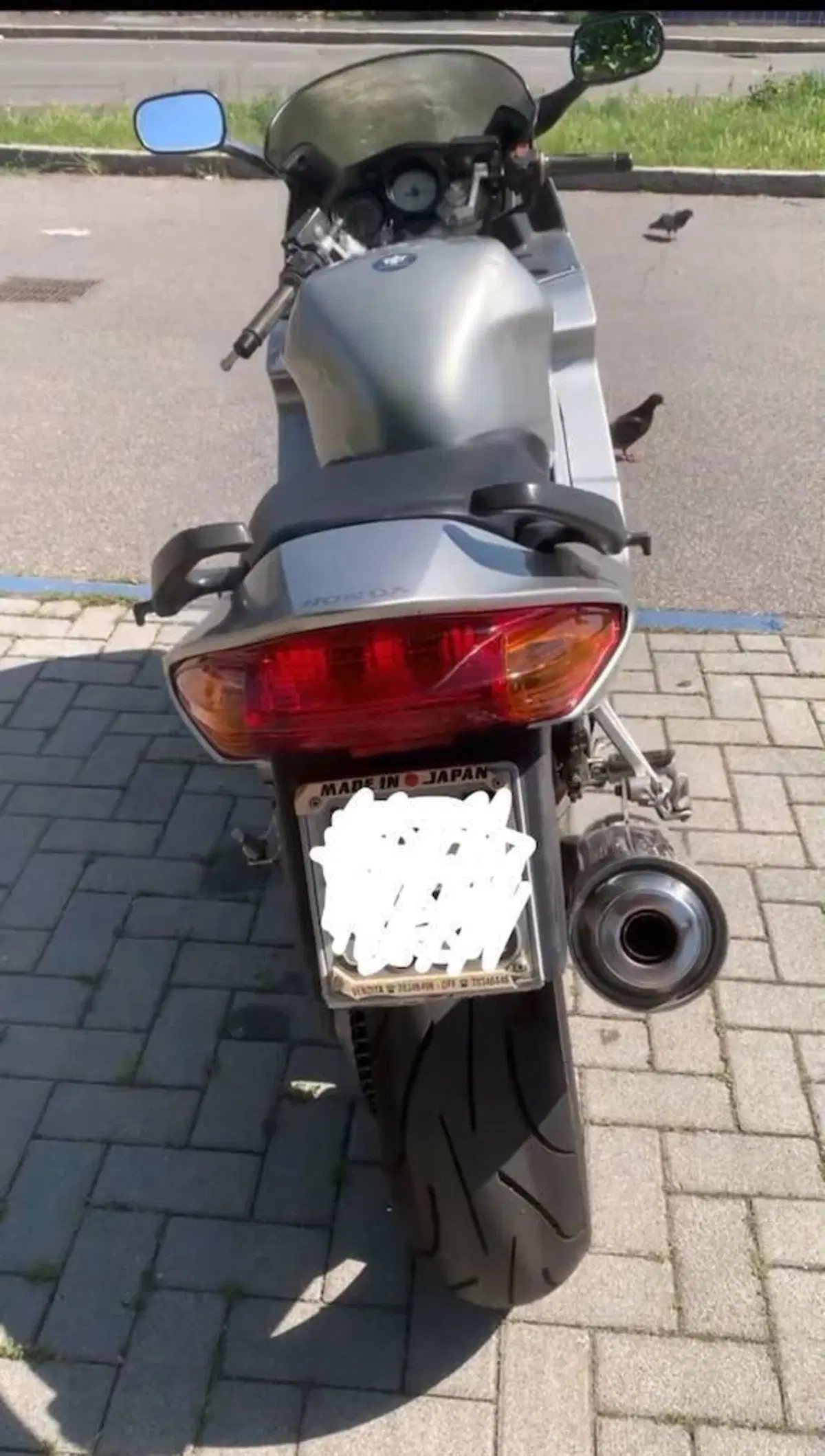 Honda VFR 800 (1998 - 01) (4)