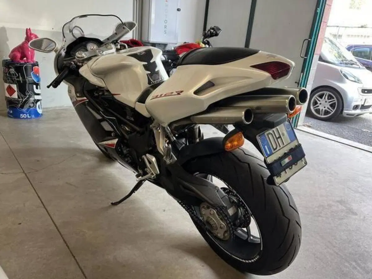 MV Agusta F4 1000 312 R (2007 - 09) (4)