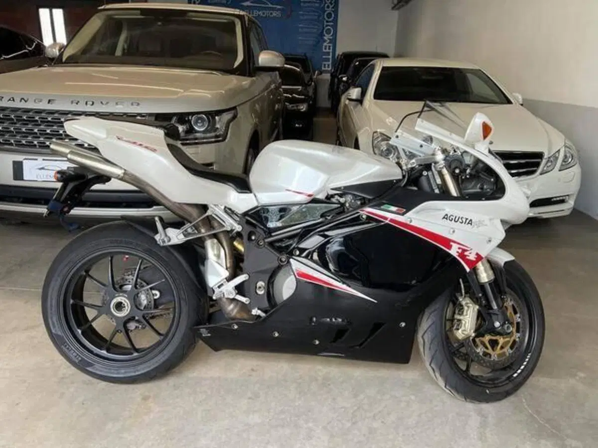 MV Agusta F4 1000 312 R (2007 - 09) (2)