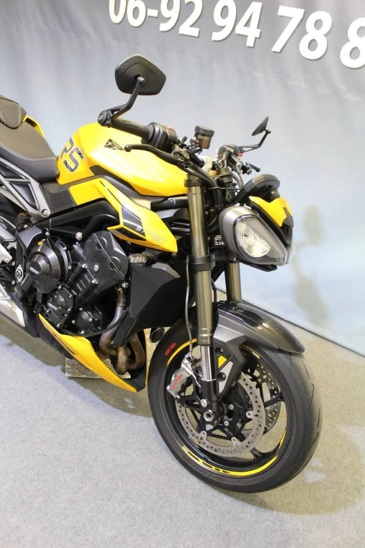 Triumph Street Triple 765 RS (2023 - 26) (8)