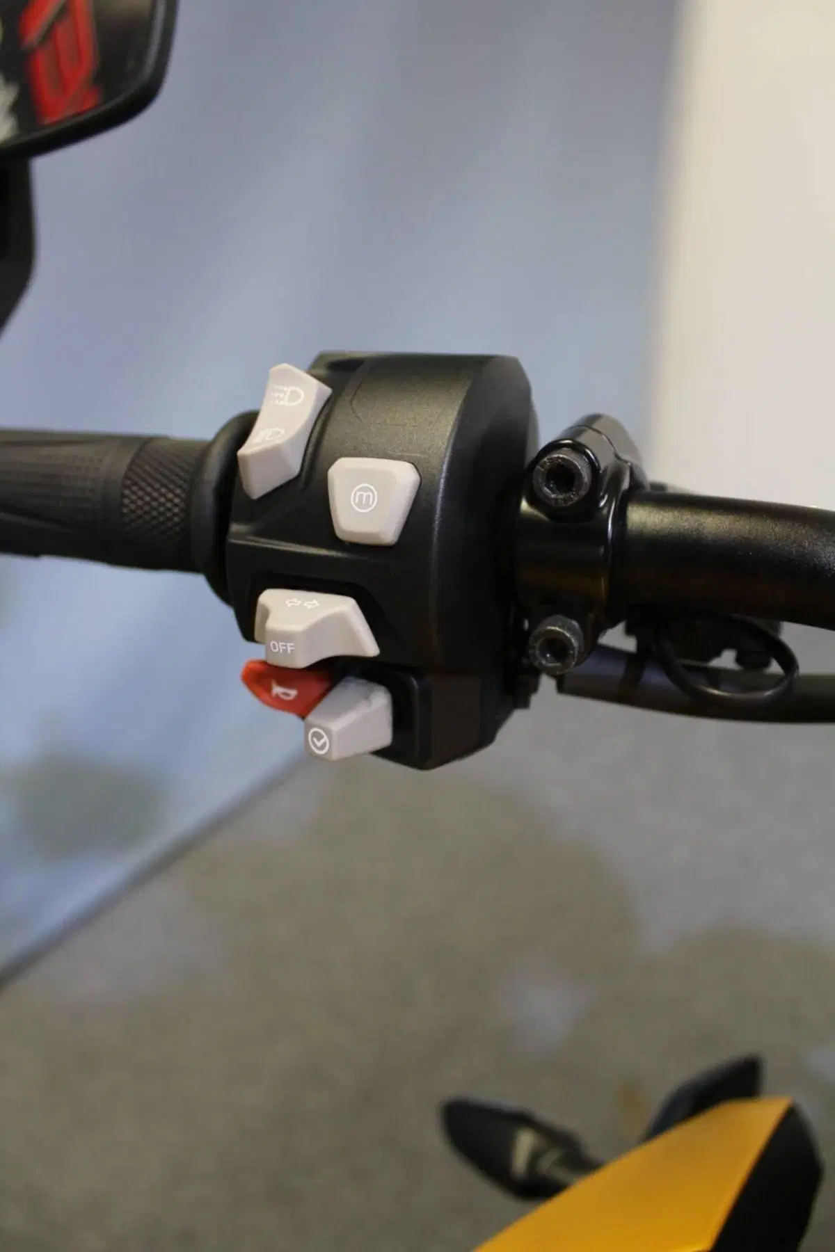 Triumph Street Triple 765 RS (2023 - 26) (10)