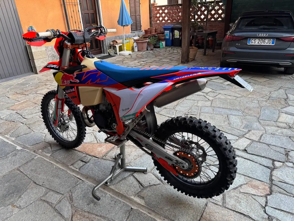 KTM 300 EXC TBI Six Days (2024) (3)