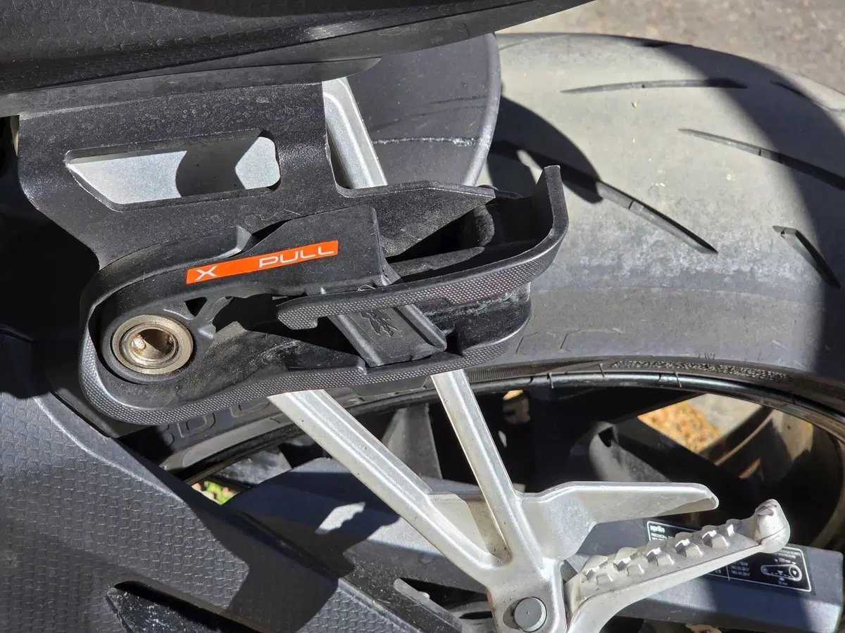 Aprilia Tuono 660 Factory (2022 - 24) (4)