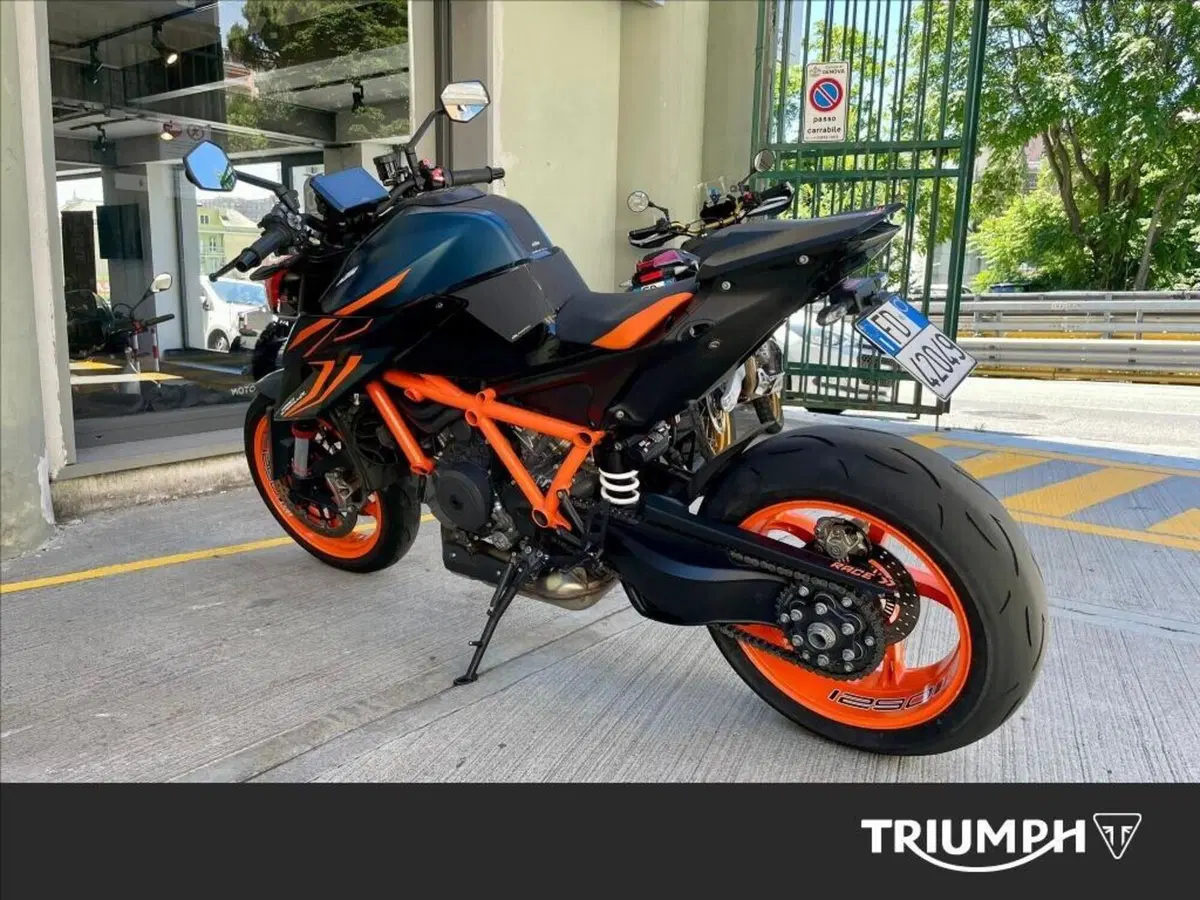 KTM 1290 Super Duke R (2022 - 23) (5)