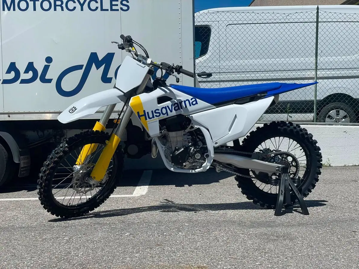 Husqvarna FC 450 (2027) (3)