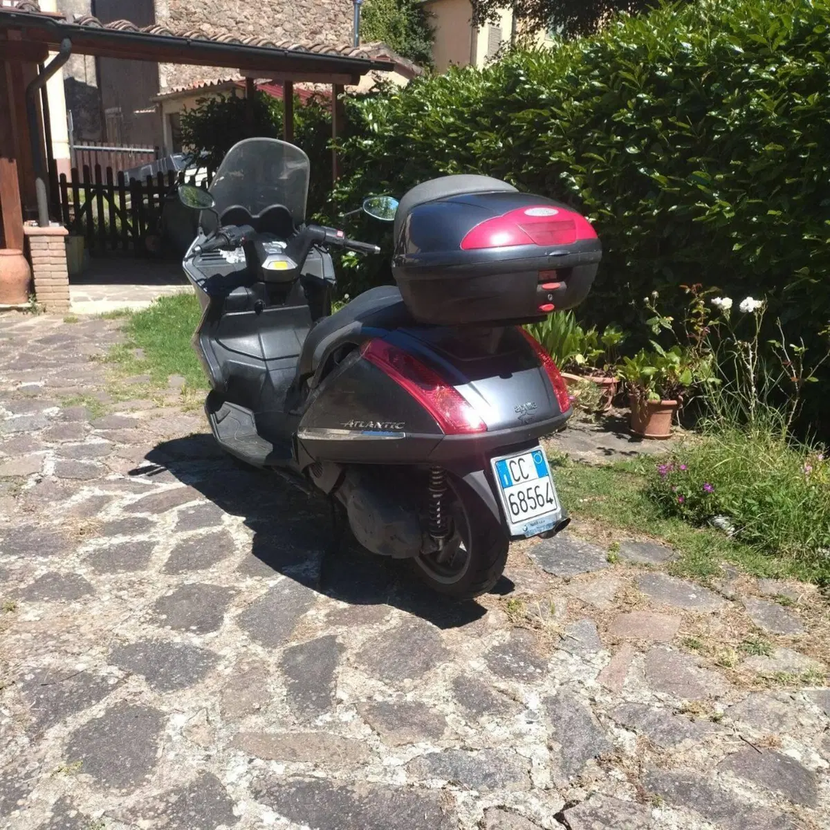 Aprilia Atlantic 500 (2003 - 04)