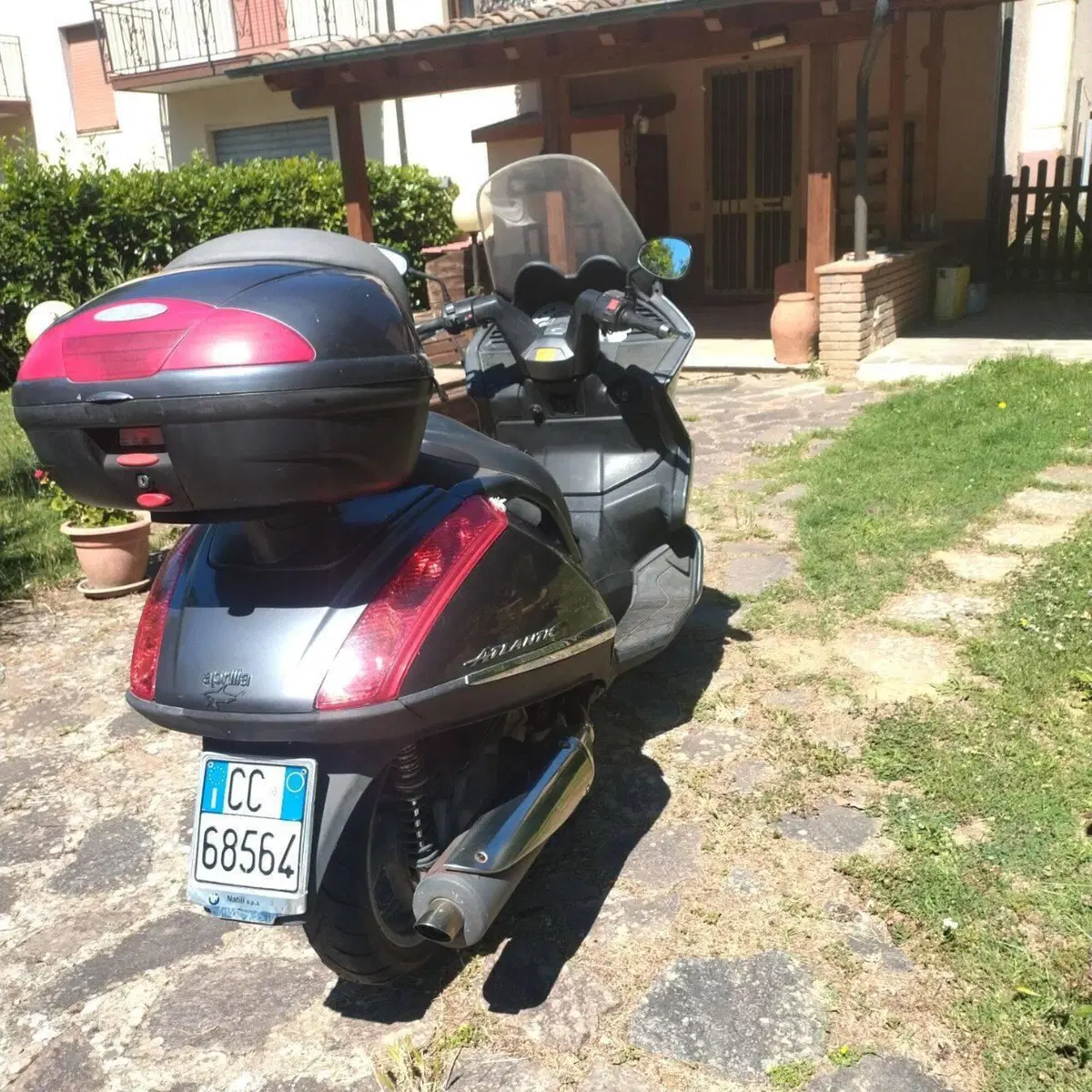 Aprilia Atlantic 500 (2003 - 04) (2)