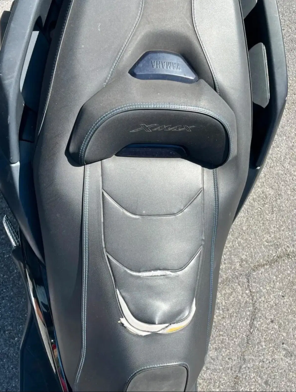 Yamaha X-Max 300 Tech Max (2020) (3)