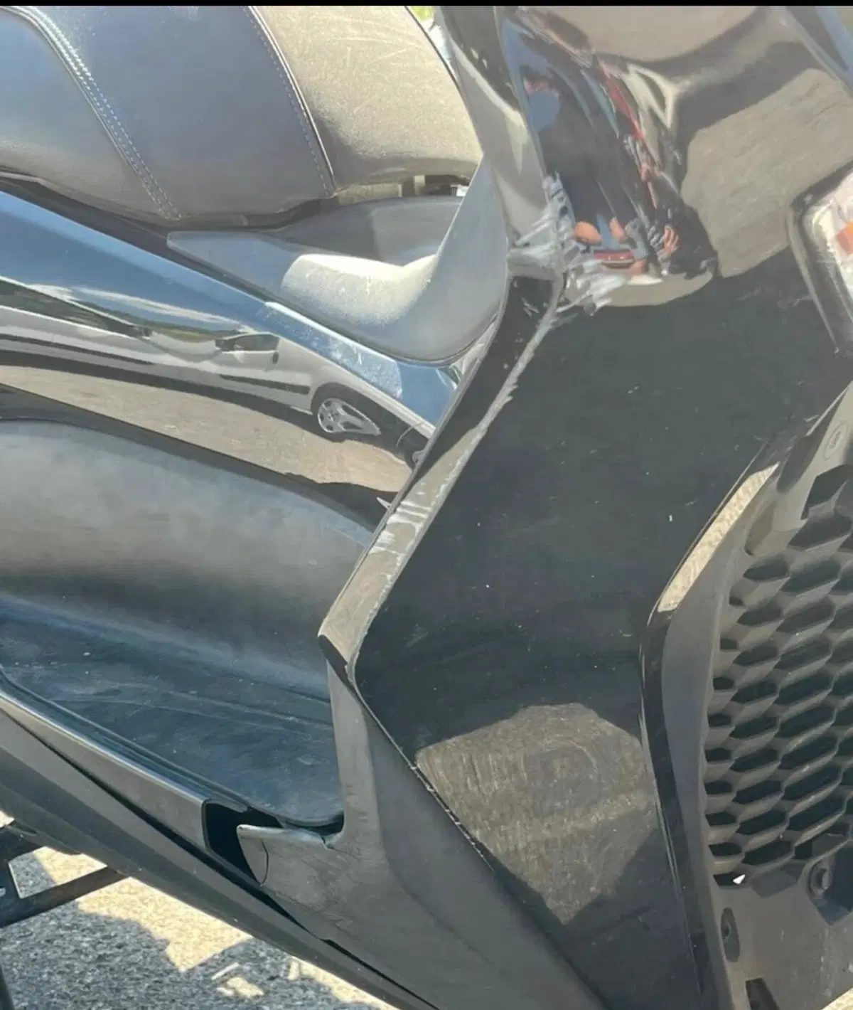 Yamaha X-Max 300 Tech Max (2020) (5)