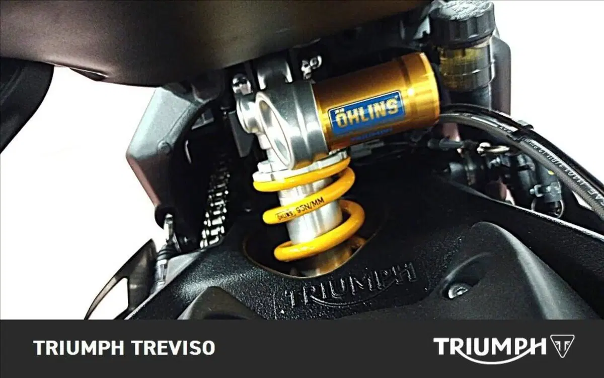 Triumph Street Triple 765 RS (2023 - 26) (4)