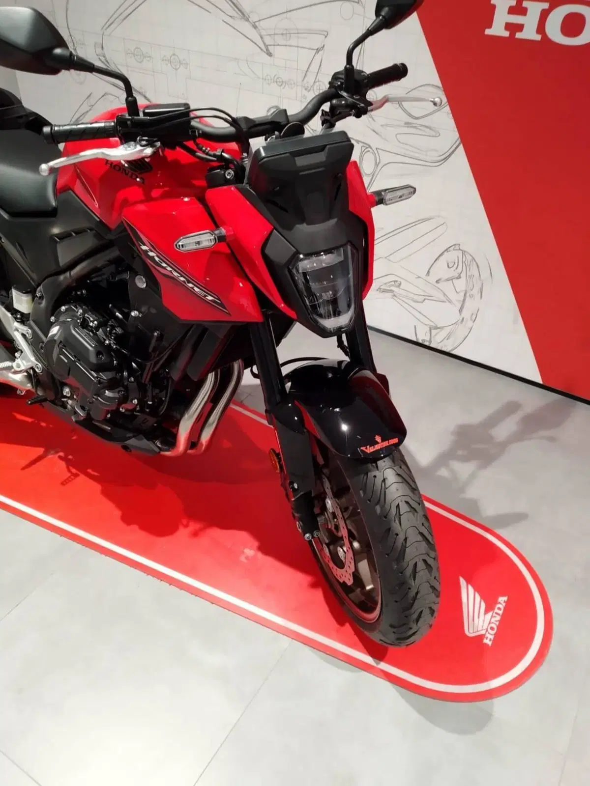 Honda CB 500 Hornet (2026) (4)