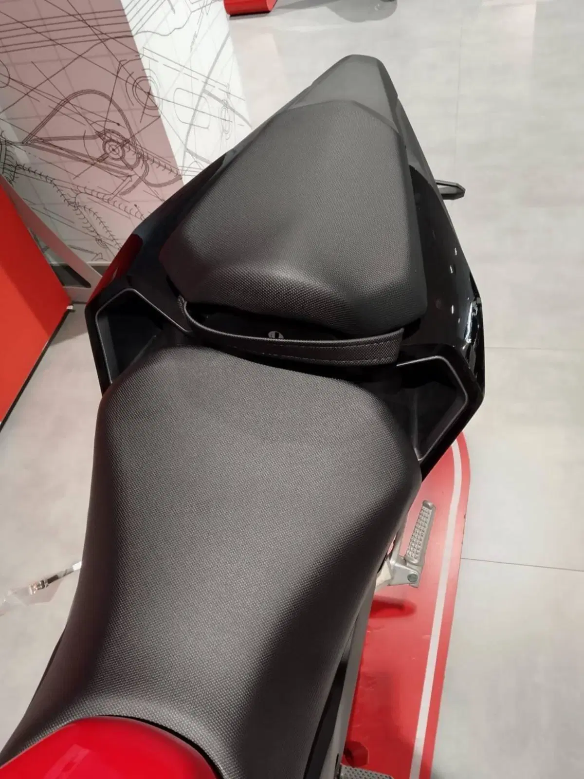 Honda CB 500 Hornet (2026) (6)