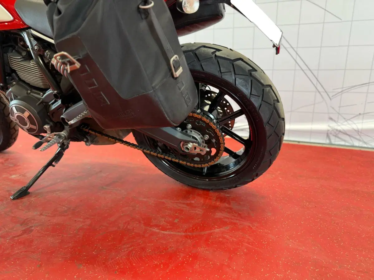 Ducati Scrambler 800 Icon (2017 - 20) (14)