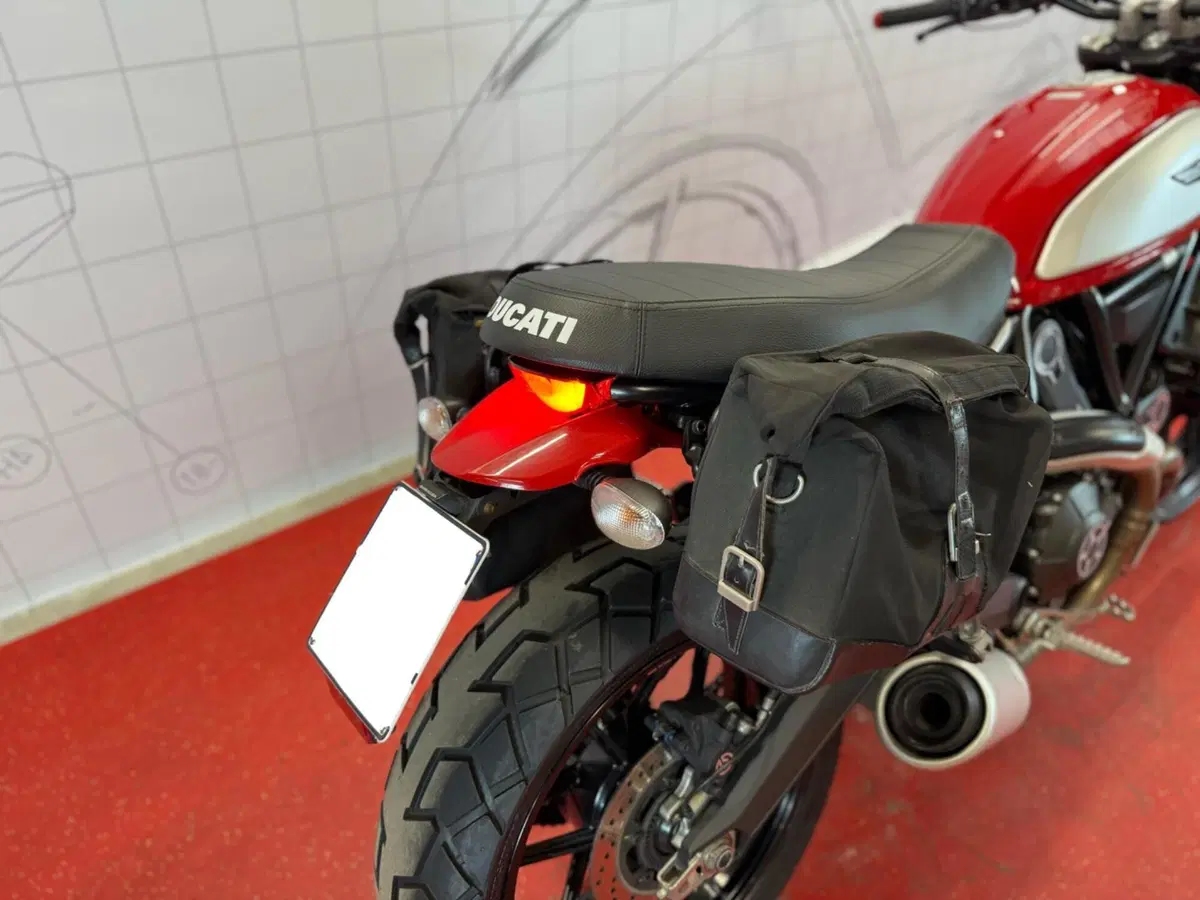 Ducati Scrambler 800 Icon (2017 - 20) (11)