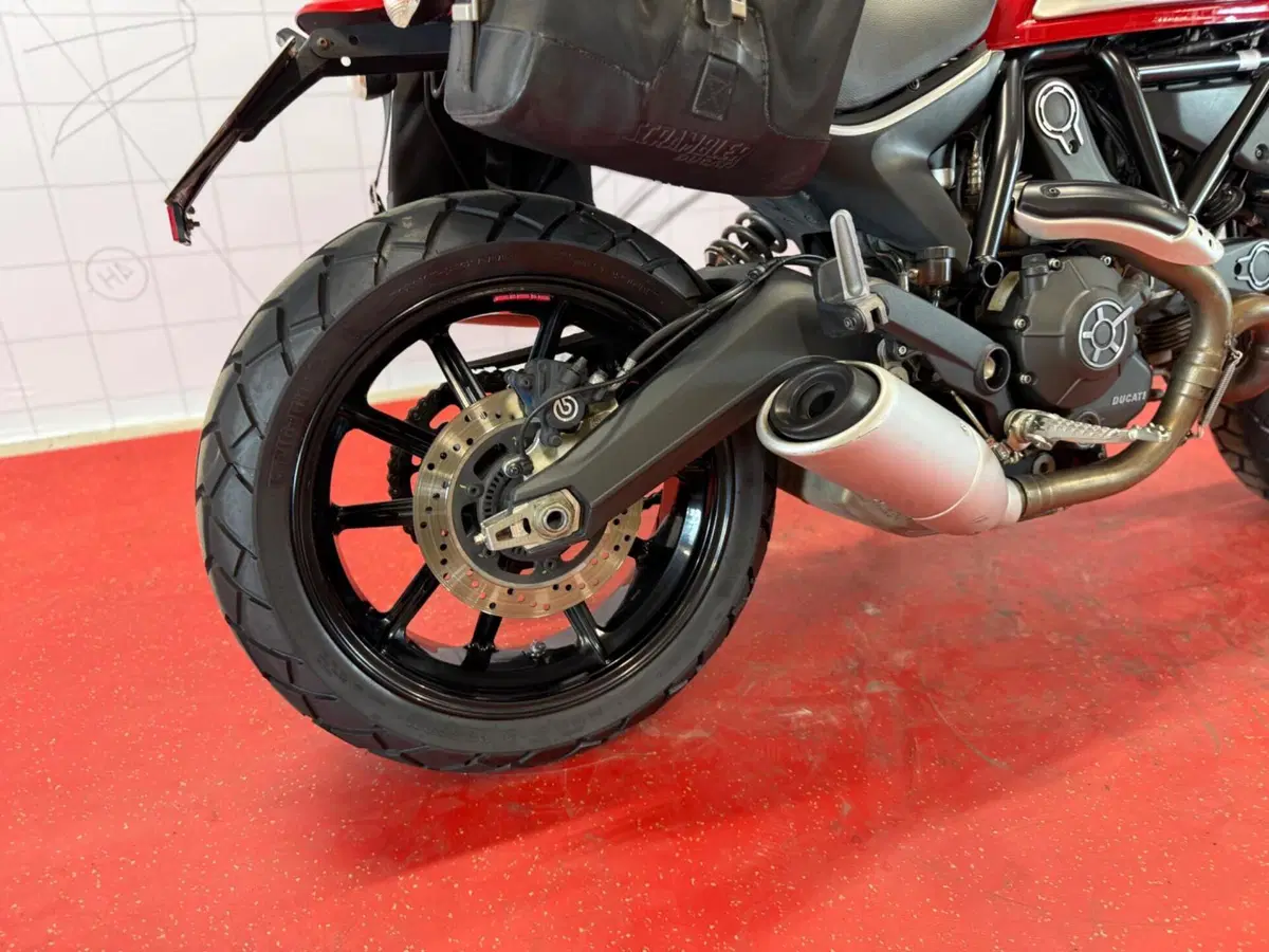 Ducati Scrambler 800 Icon (2017 - 20) (10)