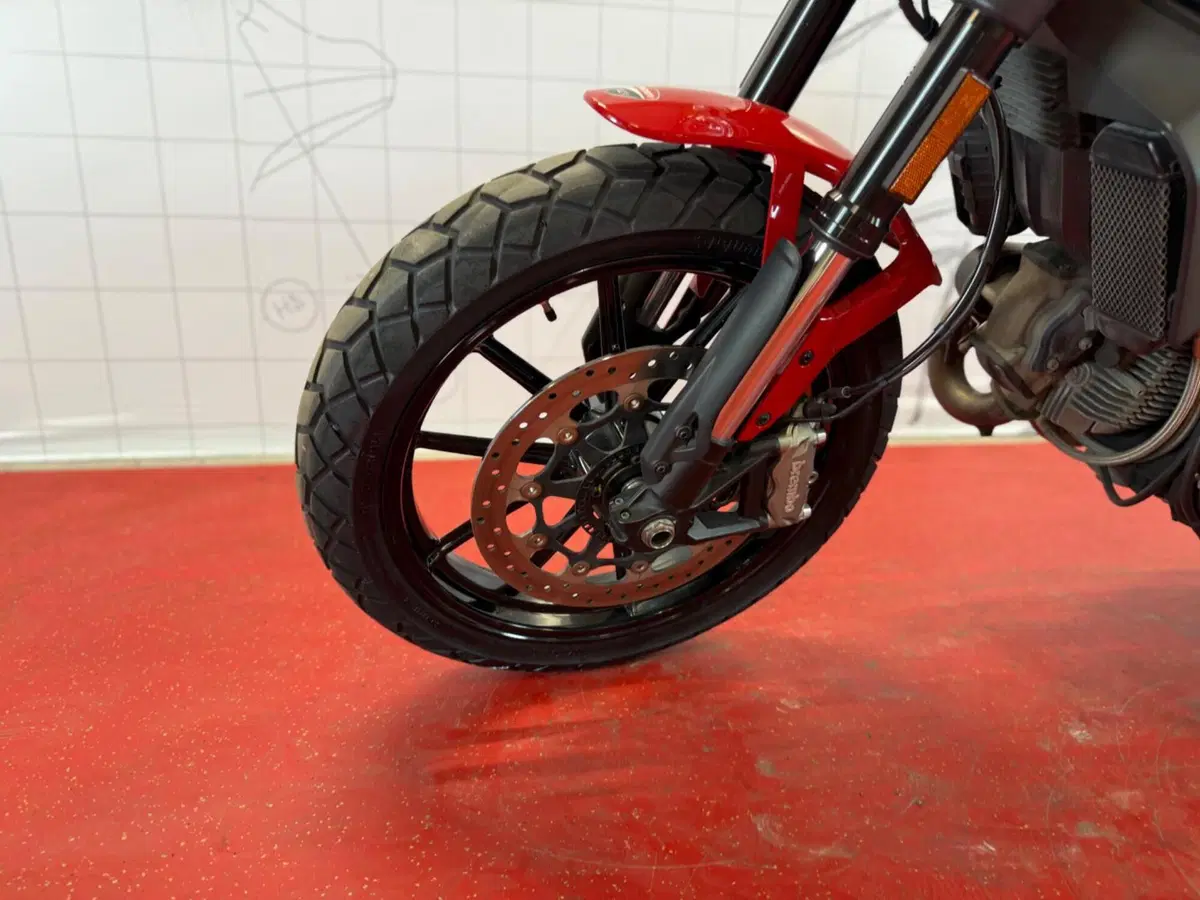 Ducati Scrambler 800 Icon (2017 - 20) (12)