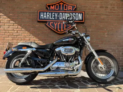 Harley-Davidson 1200 Custom (2007 - 13) - XL 1200C usata