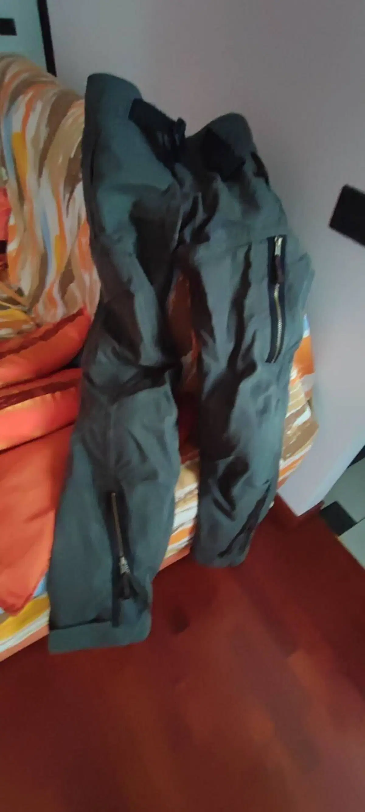 Pantaloni donna BMW (2)