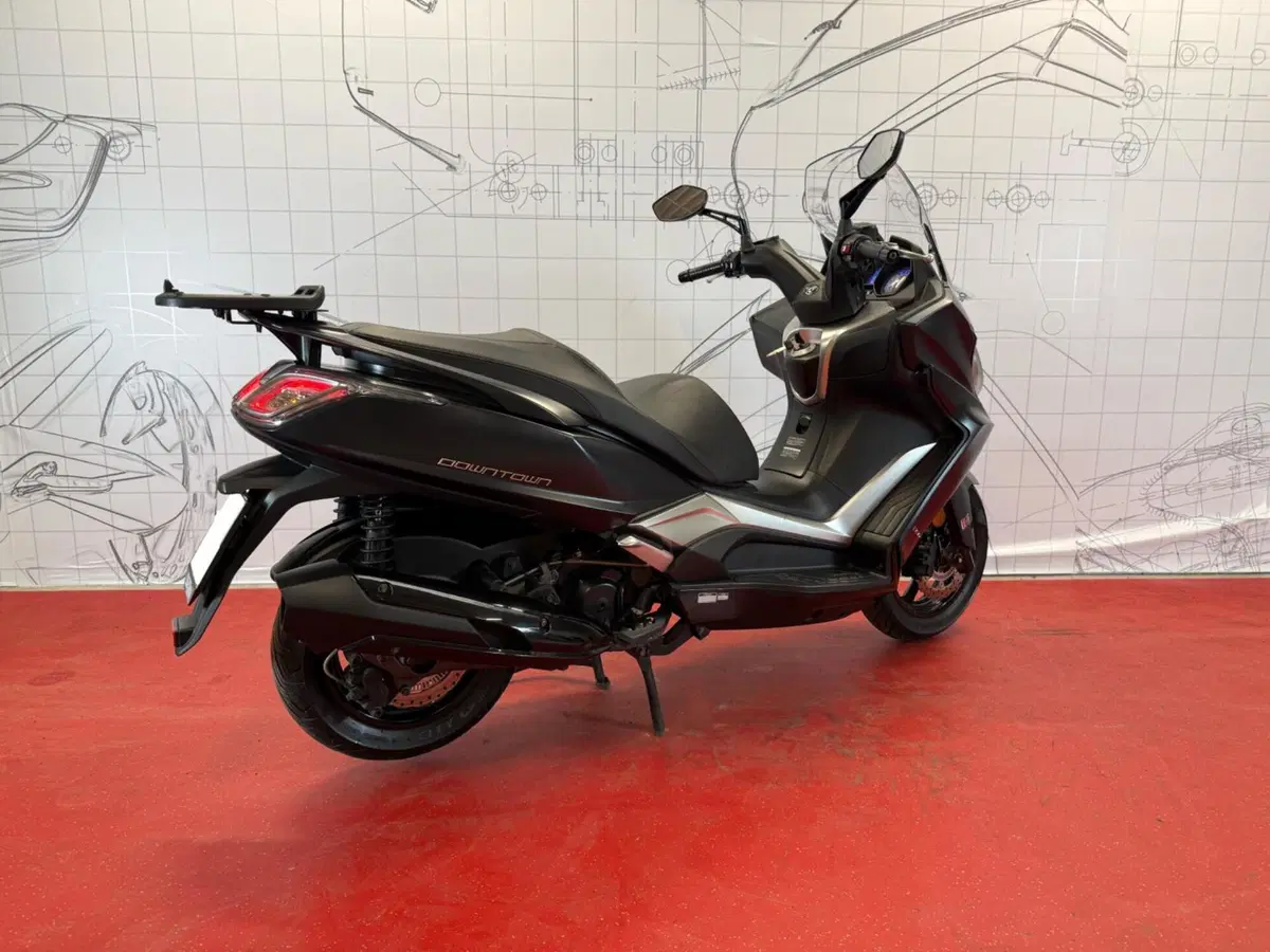 Kymco Downtown 350i TCS (2021 - 25) (3)