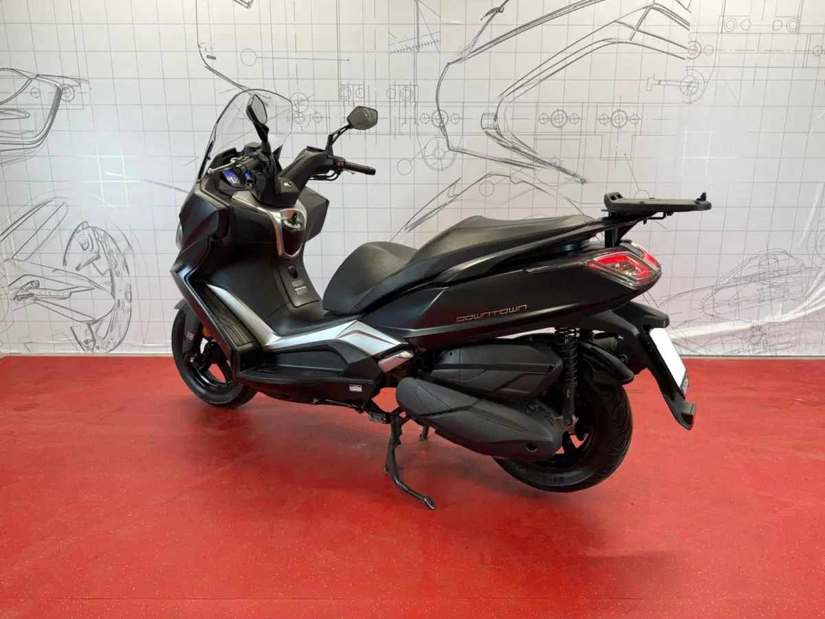 Kymco Downtown 350i TCS (2021 - 25) (6)