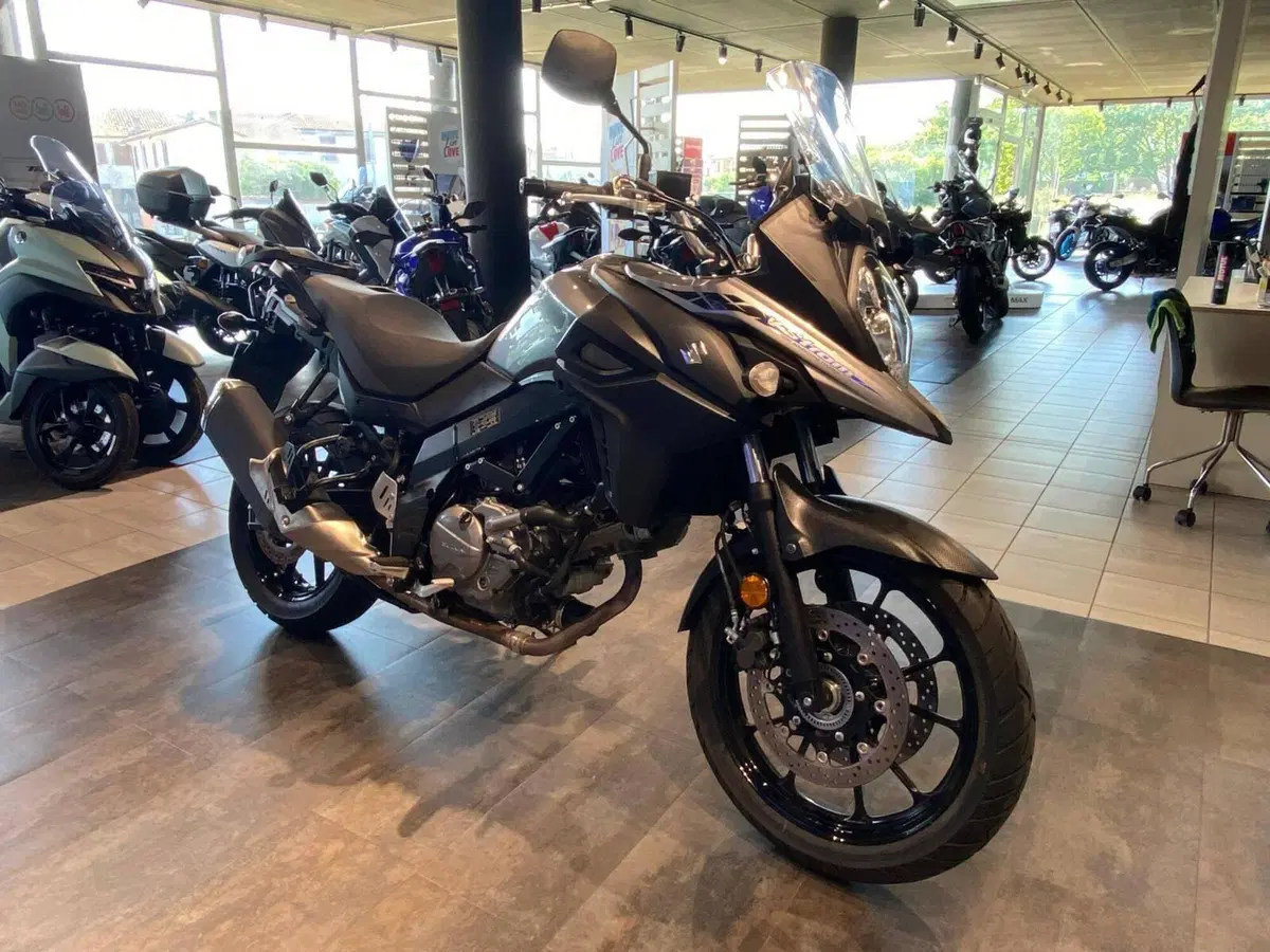 Suzuki V-Strom 650 (2021 - 25) (2)