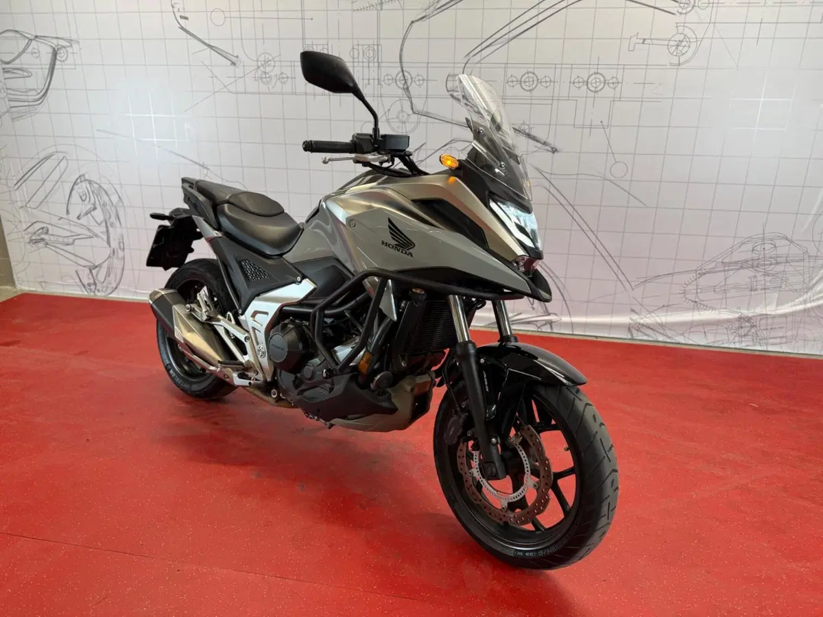 Honda NC 750 X (2021 - 24) (2)
