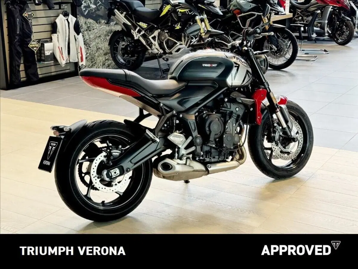 Triumph Trident 660 (2021 - 24) (3)