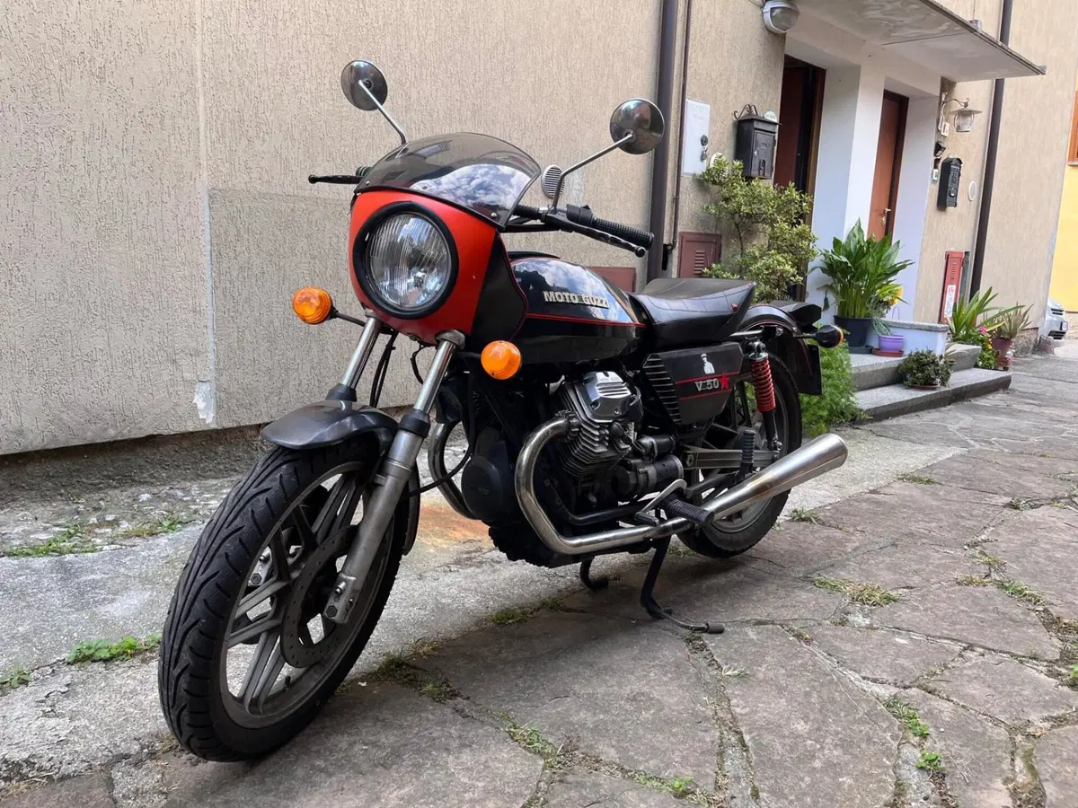 Moto Guzzi V50 III (2)