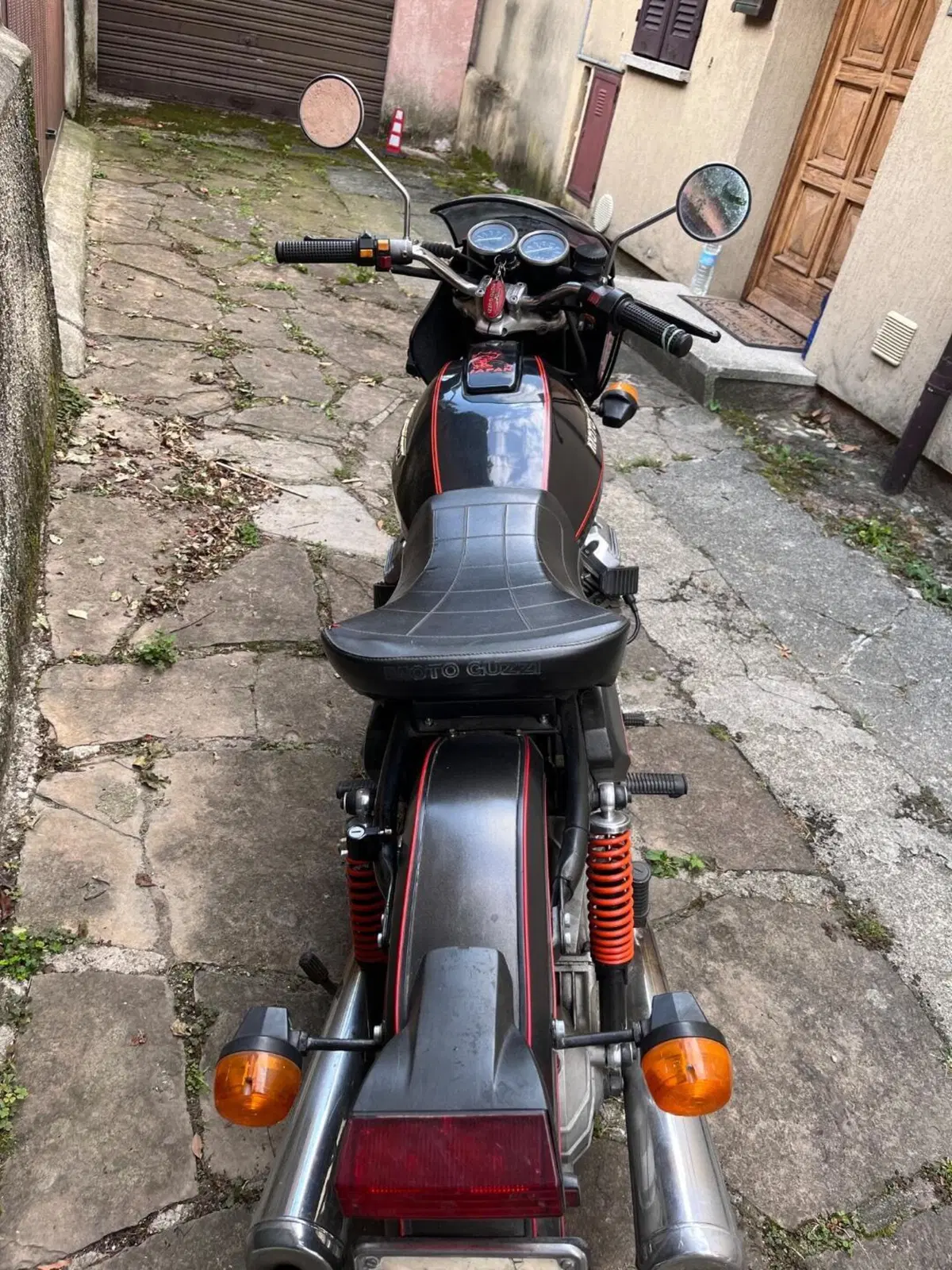 Moto Guzzi V50 III (5)