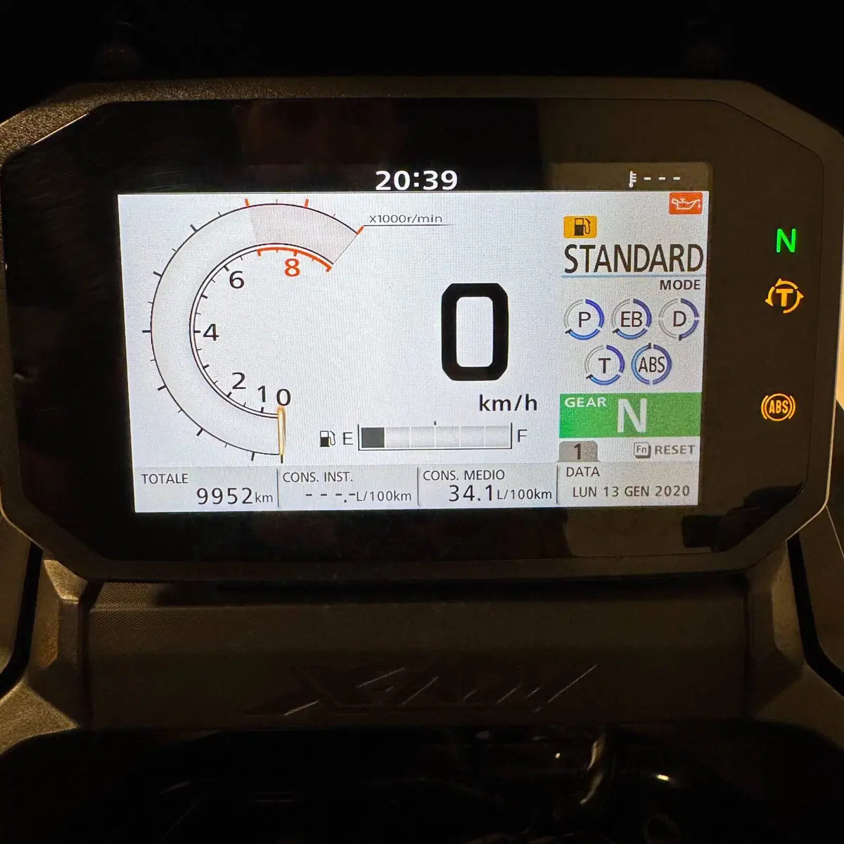 Honda X-ADV 750 DCT (2021 - 24) (4)