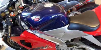 Aprilia RSV 1000 (1998 - 99) usata