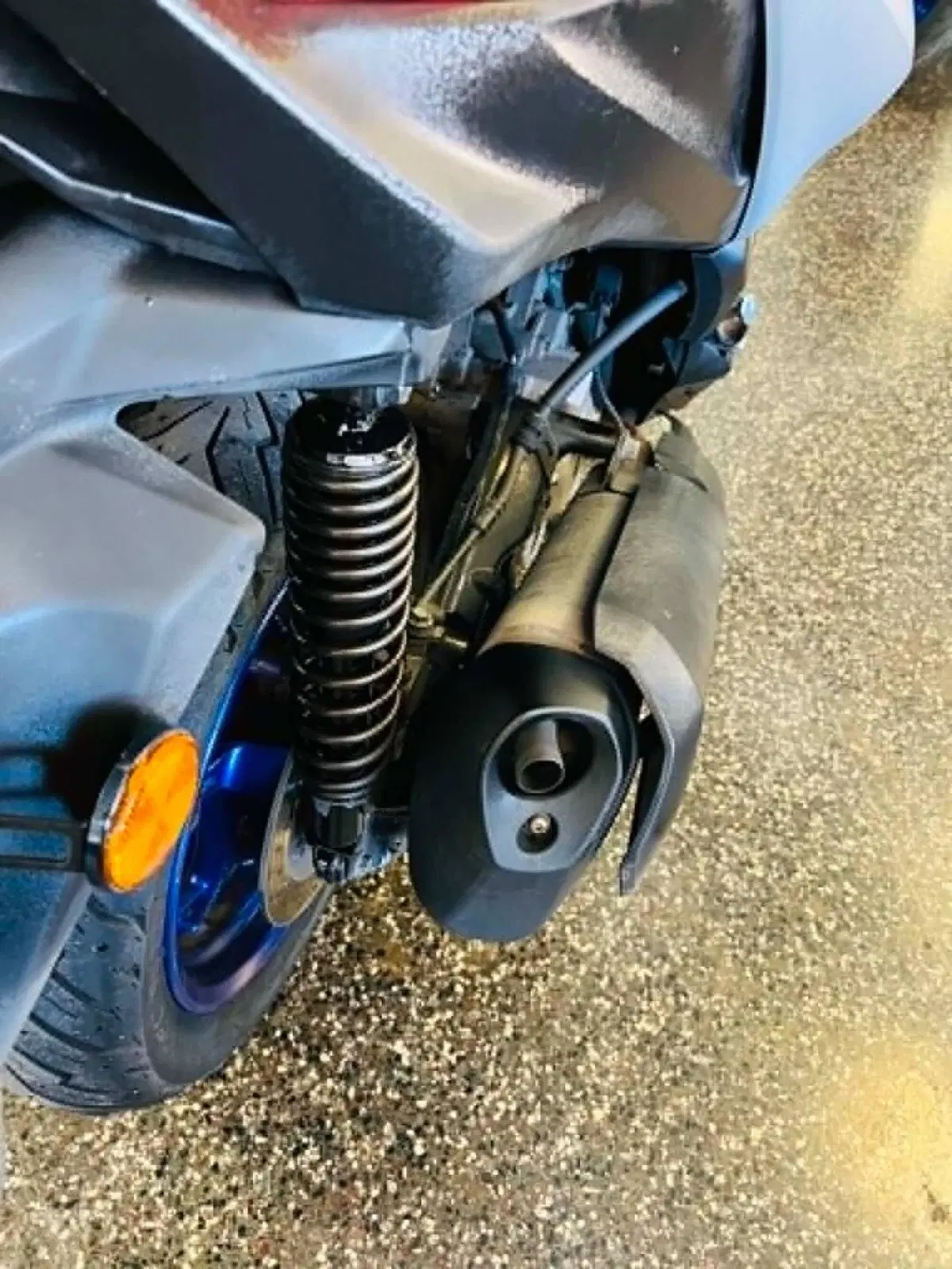 Yamaha X-Max 300 (2021 - 24) (5)
