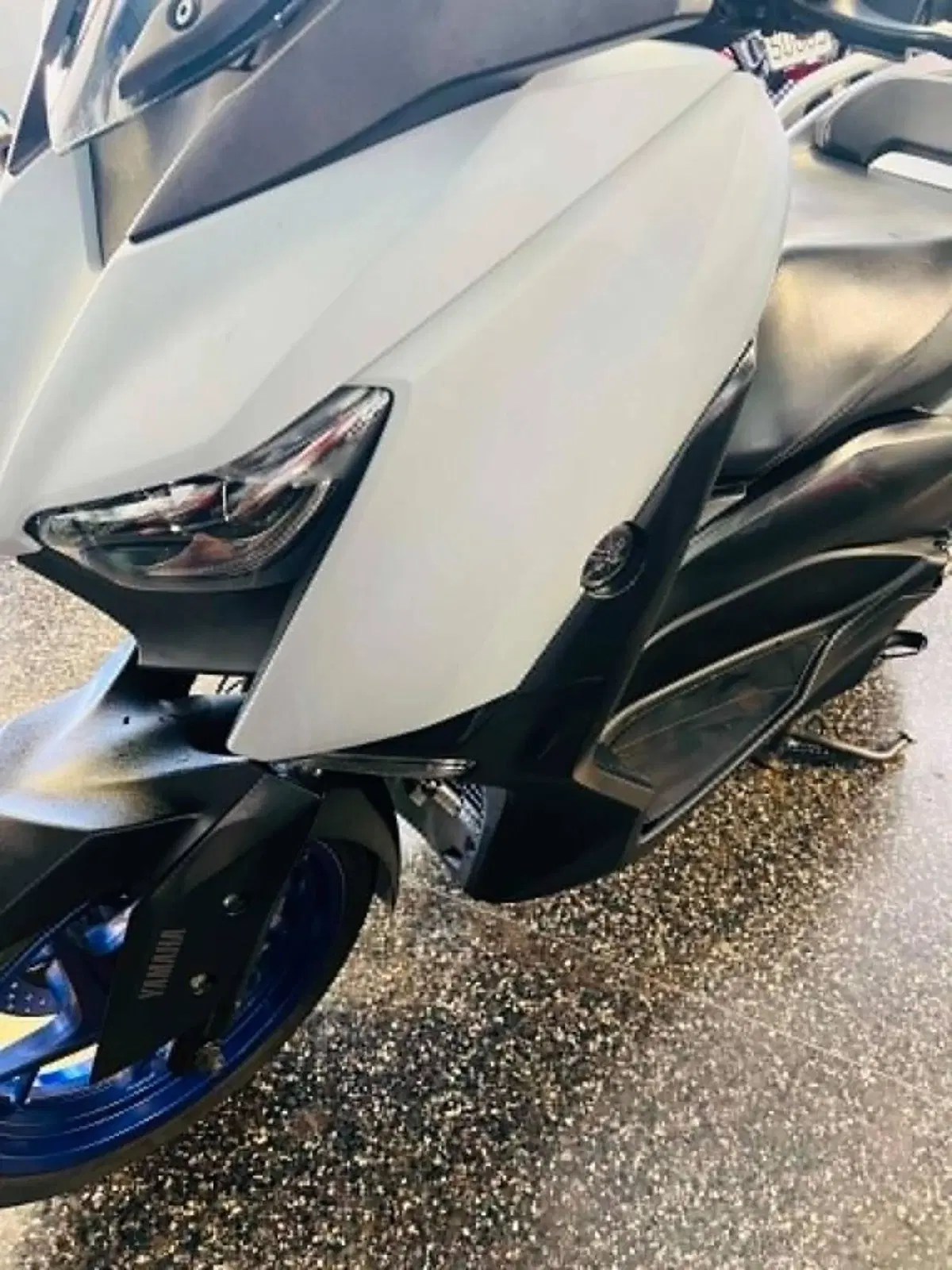 Yamaha X-Max 300 (2021 - 24) (11)