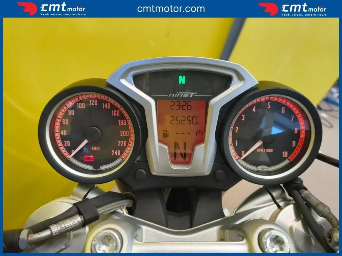 Bmw R nineT 1200 (2014 - 16) (5)