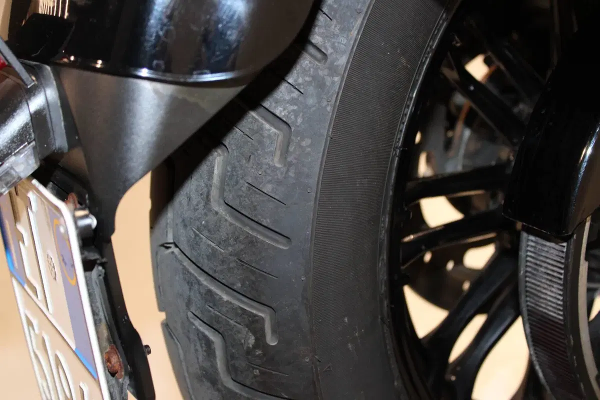 Harley-Davidson 1200 Forty-Eight (2016 - 20) (8)
