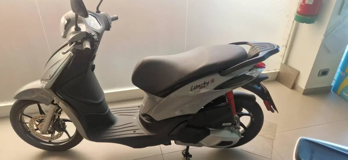 Piaggio Liberty 150 3V S ABS (2021 - 24) (2)