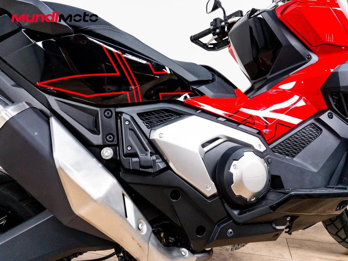 Honda X-ADV 750 Gravel (2025 - 26) (4)