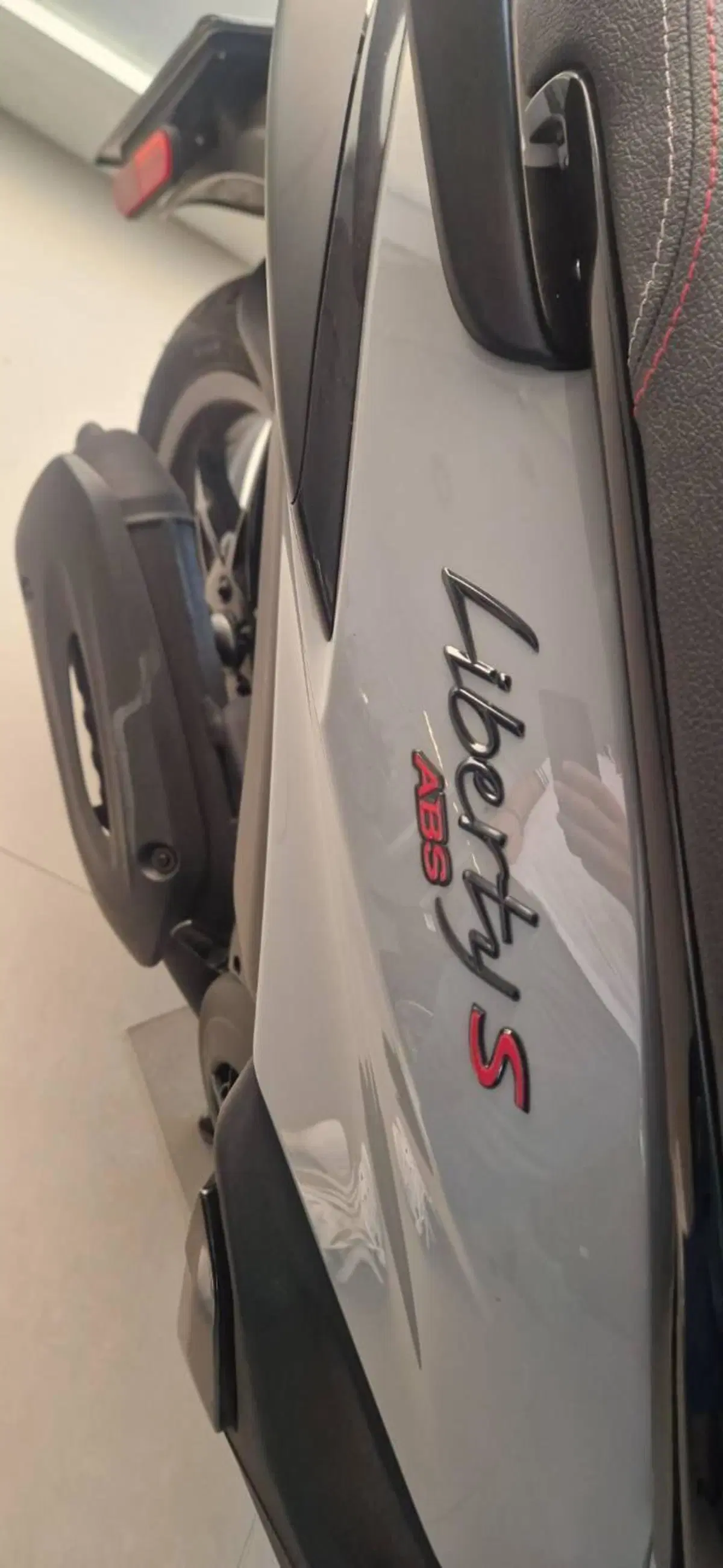Piaggio Liberty 150 3V S ABS (2021 - 24) (3)